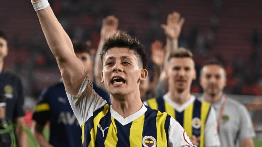 Arda Güler KAP'a bildirildi: Fenerbahçe'm her zaman kalbimde olacaksın