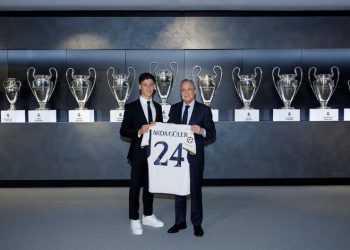 Arda Güler Real Madrid ile sözleşmeyi imzaladı