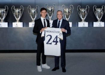 Arda Güler, Real Madrid'e imzayı attı