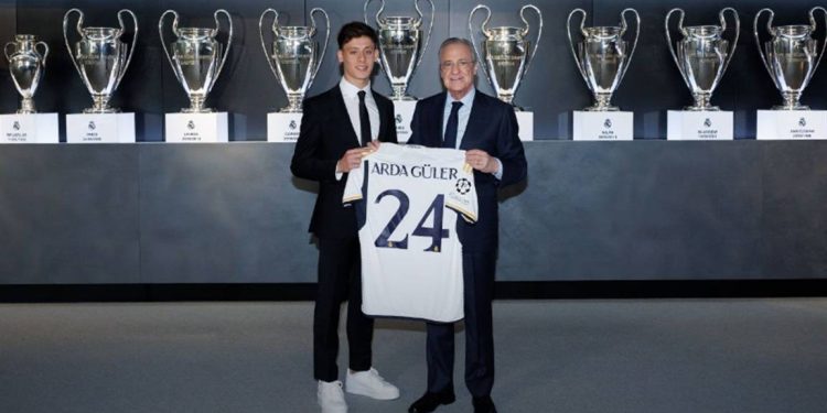 Arda Güler, Real Madrid'e imzayı attı