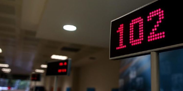 Bankalar bu defa gözünü komisyona dikti!