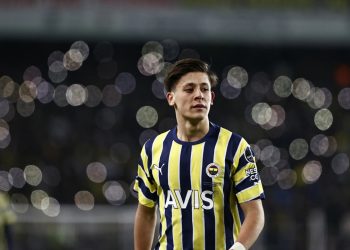 Barcelona ile anılan Arda Güler'den sürpriz karar!