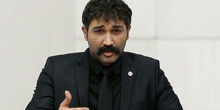 Barış Atay'dan 'Türkiye'yi terk etti' iddialarına yanıt!