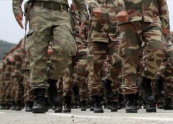 Memur maaşlarına uygulanan katsayıya göre belirlenen bedelli askerlik ücretinin 122 bin 350 liraya çıkabileceği tahmin ediliyor.