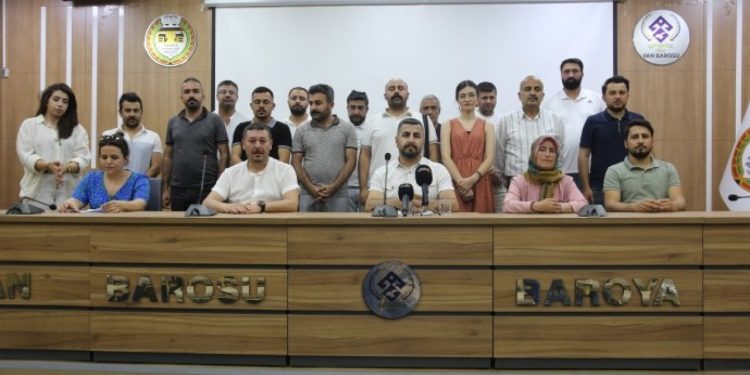 Beş cezaevi için hak ihlali raporu: Tecrit en üst seviyeye çıkarıldı