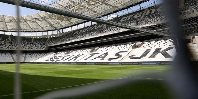 Beşiktaş'ın Tirana maçı kadrosu açıklandı