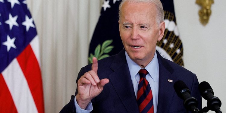 Biden: Ukrayna, NATO üyeliğine hazır değil