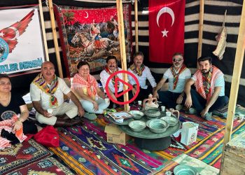 Binlerce Yörük Acıpayam'da bir araya geldi