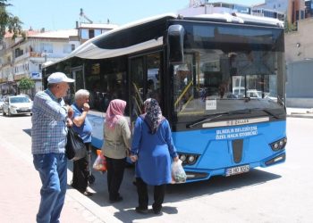 Burdur'da özel halk otobüsleri 65 yaş üstünden ücret alacak