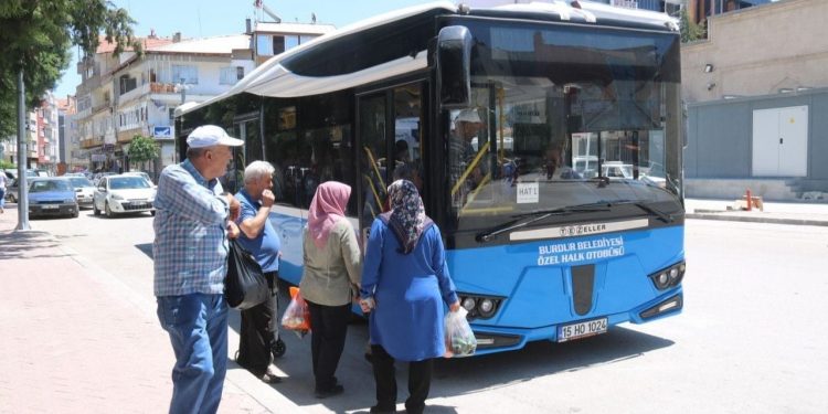 Burdur'da özel halk otobüsleri 65 yaş üstünden ücret alacak