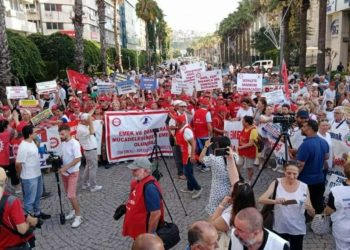 CHP'den zamlara karşı miting: 'Halkımız bu zulme karşı yalnız yürümeyecek'