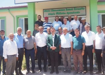 CHP'li Ağbaba sulama sorunu yaşayan kayısı üreticilerini dinledi: 'İnsanları burada tutamayız'