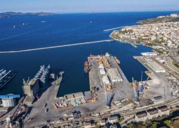 Çelebi Bandırma Limanı'nda sendikaya üye olan 6 işçi işten çıkarıldı