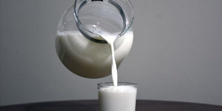 Çiğ süte yüzde 35 zam