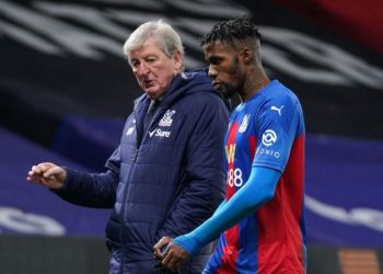 Crystal Palace Teknik Direktörü Roy Hodgson, hücum oyuncuları Wilfried Zaha’nın Galatasaray’a transferinin ardından yaptığı ilk açıklamada “Wilf’in takımdan ayrılmaya ve kariyerinde yeni bir sayfa açmaya karar vermesi nedeniyle gerçekten üzgünüm” dedi.