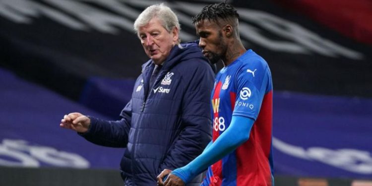 Crystal Palace Teknik Direktörü Roy Hodgson, hücum oyuncuları Wilfried Zaha’nın Galatasaray’a transferinin ardından yaptığı ilk açıklamada “Wilf’in takımdan ayrılmaya ve kariyerinde yeni bir sayfa açmaya karar vermesi nedeniyle gerçekten üzgünüm” dedi.