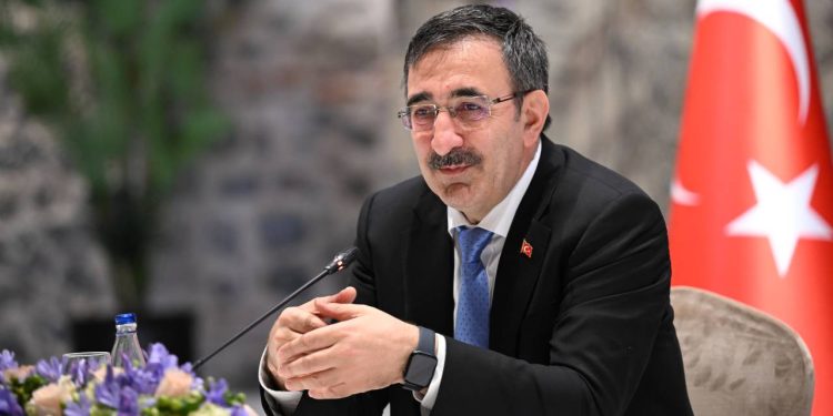 Cumhurbaşkanı Yardımcısı Cevdet Yılmaz 'müjde'yi verdi: Yıl sonuna kadar yeni vergi artışı yok