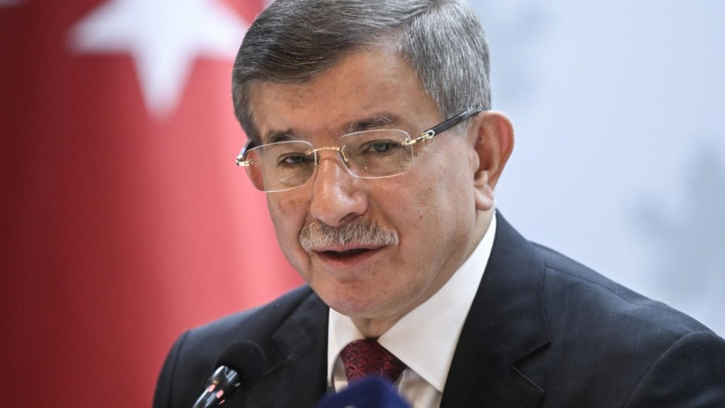 Davutoğlu'ndan zam tepkisi: "Yazıklar olsun"