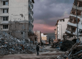 Depremin yükü yine yurttaşın omuzlarında... MTV'nin iki katına çıkarılması, 99'da getirilen Özel İletişim Vergisini akıllara getirdi