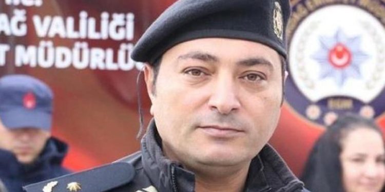 Depremzedelere gönderilen malzemeleri çalan emniyet müdüründen pişkin savunma: ‘Kaybolmaması için evime götürdüm’