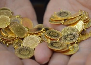 Dolar kurundan destek bulan altın fiyatları yükselişe geçti: Gram altın ne kadar?