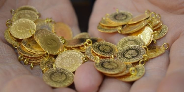 Dolar kurundan destek bulan altın fiyatları yükselişe geçti: Gram altın ne kadar?