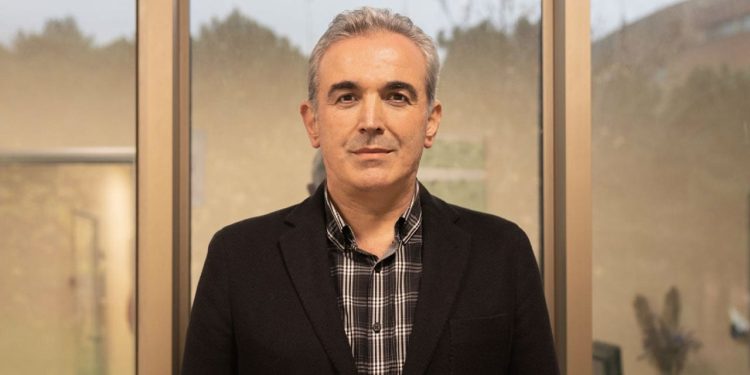 ENAG Kurucusu Prof. Dr. Veysel Ulusoy: Durgunluğun olduğu yüksek enflasyonla yaşamayı yıllarca tecrübe edecek bir dönemdeyiz