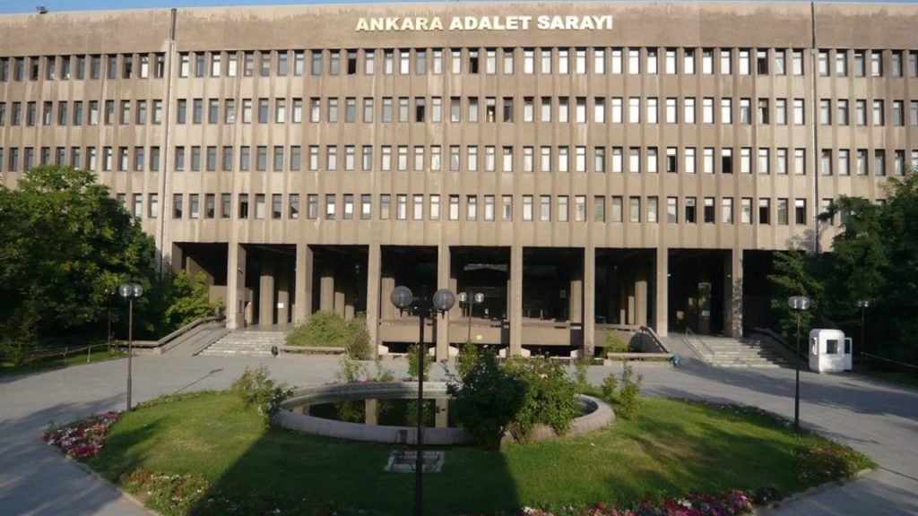 Ekonomik kriz adliyeleri de vurdu: Ankara Adliyesi'nin kafeteryası kepenk kapattı