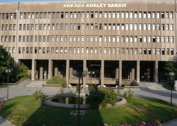 Ekonomik kriz adliyeleri de vurdu: Ankara Adliyesi'nin kafeteryası kepenk kapattı