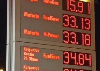 Erdoğan yine gece vergileri artırdı: Benzin ve motorin artık 30’lu rakamlarda
