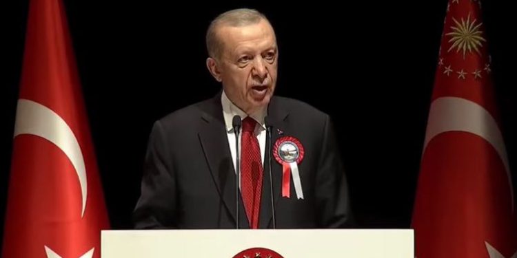 Erdoğan’dan İsveç’e NATO mesajı: Teröristlere kucak açanlara onay veremeyiz