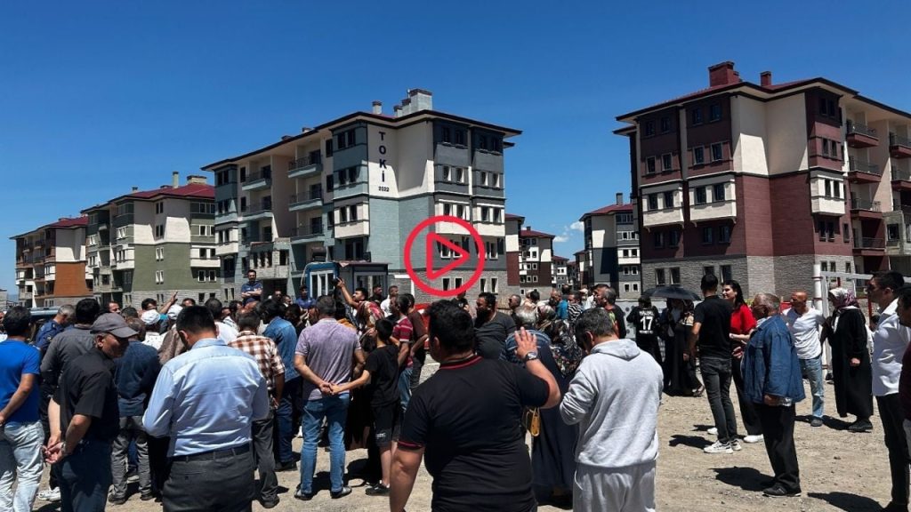 Erzurum'da TOKİ krizi: 'Sandıkları patlatın' dediniz patlattık, hiçbir vekiliniz yanımızda yok