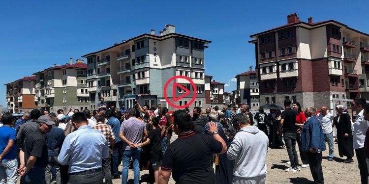 Erzurum'da TOKİ krizi: 'Sandıkları patlatın' dediniz patlattık, hiçbir vekiliniz yanımızda yok