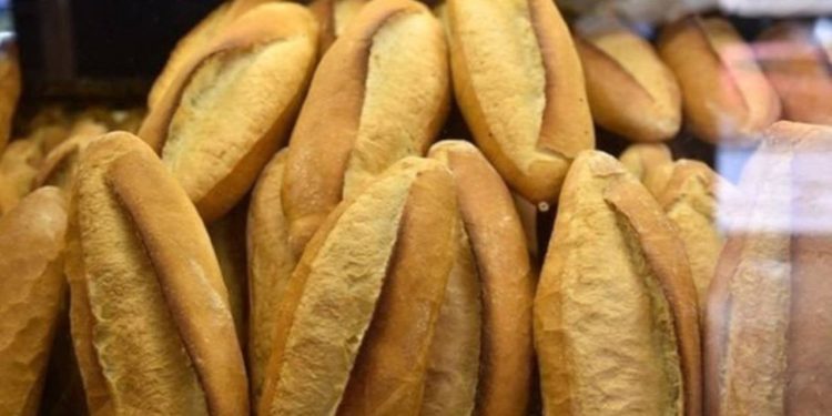 Eskişehir'de ekmeğin hem gramajı düştü hem zamlandı