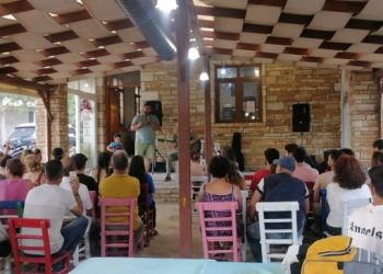 Evvel Temmuz Festivali’nde depremde yaşamını yitirenler anıldı