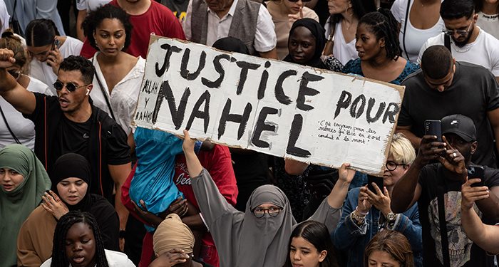 FRANSA | Macron, polis şiddetine yönelik isyanı daha fazla ‘polisle’ önlemeyi planlıyor