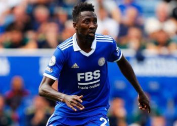 Fenerbahçe'de 6 numaraya iki aday