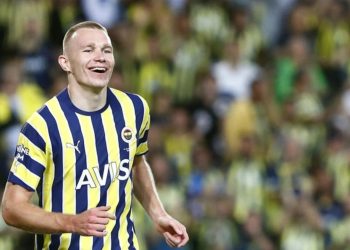Fenerbahçeli Attila Szalai, Almanya yolcusu