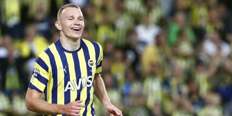 Fenerbahçeli Attila Szalai, Almanya yolcusu