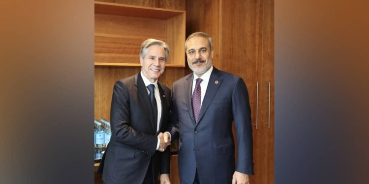 Fidan, ABD'li mevkidaşı Blinken ile telefonda görüştü: Tahıl Anlaşması da konuşuldu