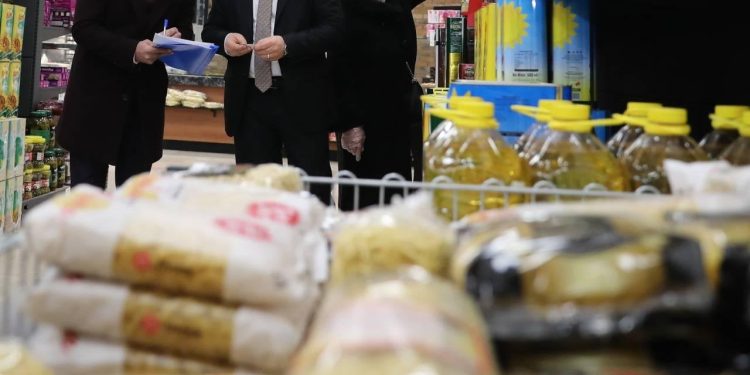 Fiyat denetimlerinde 152 milyon lira ceza kesildi, en az ceza marketlere geldi