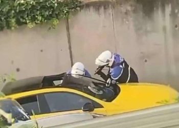 Fransa'da polisin 17 yaşındaki genci öldürdüğü olaya ilişkin ses kaydı ortaya çıktı
