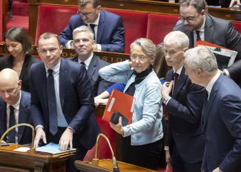 Fransa'da yeni dönem: Kabinede değişikliğe gidildi