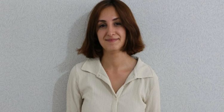 Gazeteci Evrim Deniz de gözaltına alındı