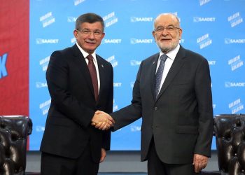 Gelecek ve Saadet rahat bir nefes aldı: 'Yeni grup AKP'yle Yeşil Sol'u vuracak'