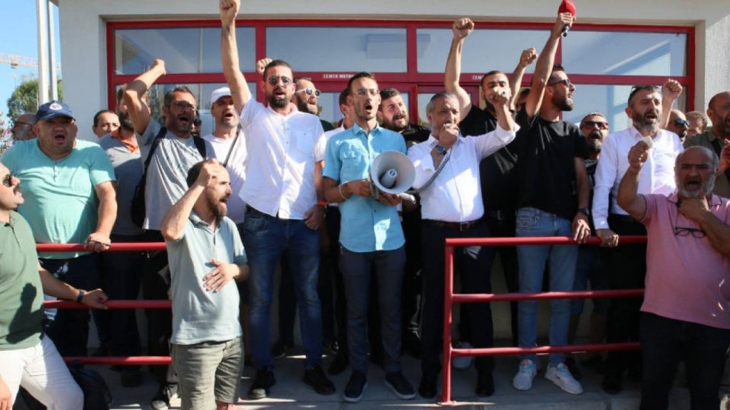 Greve hazırlanan metro ve tramvay işçileri: 'İzmirlileri mağdur etmek istemiyoruz'