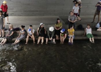 Güney Kore'de aşırı sıcaklarda 17 kişi hayatını kaybetti