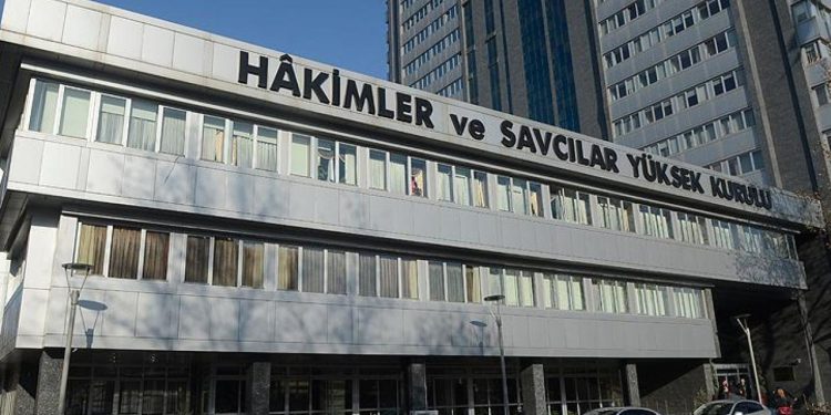 HSK, 1092 hakim ve savcı adayının atamasını yaptı