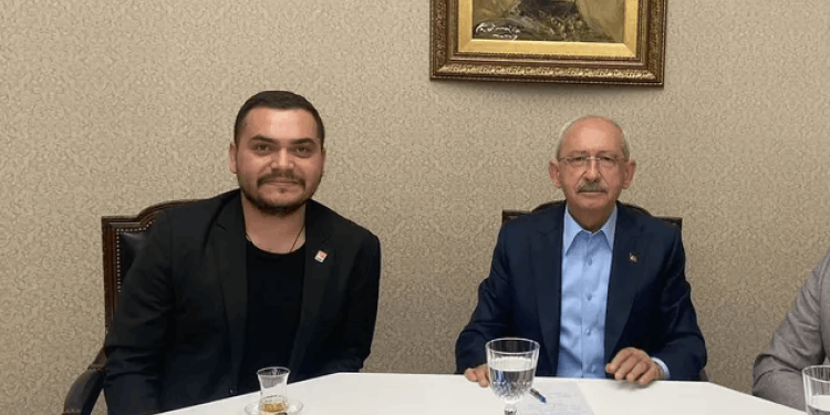 Hakaretler yağdırmıştı... Kılıçdaroğlu'nun yeni danışmanı, Tanrıkulu'nu hedef aldığı tweetleri sildi