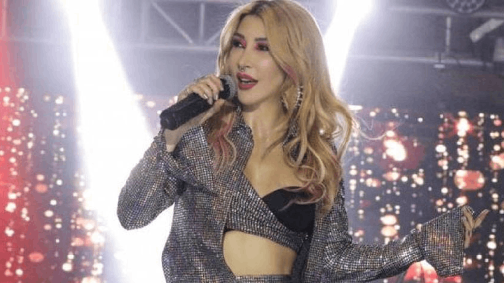 Hande Yener'in konseri iptal edilmişti... CHP'li Sarı: Belediye başkanı tehdit edilmiştir ve konseri iptal etmiştir